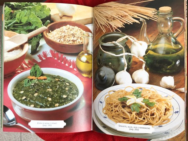 Il cucchiaio verde. La bibbia della cucina vegetar