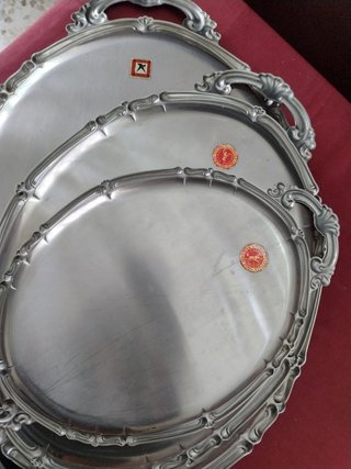 Set 2 vassoi acciaio inox Alessi grande e medio