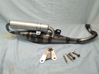 Escape + tubarro DERBI ATLANTIS / APRILIA SR