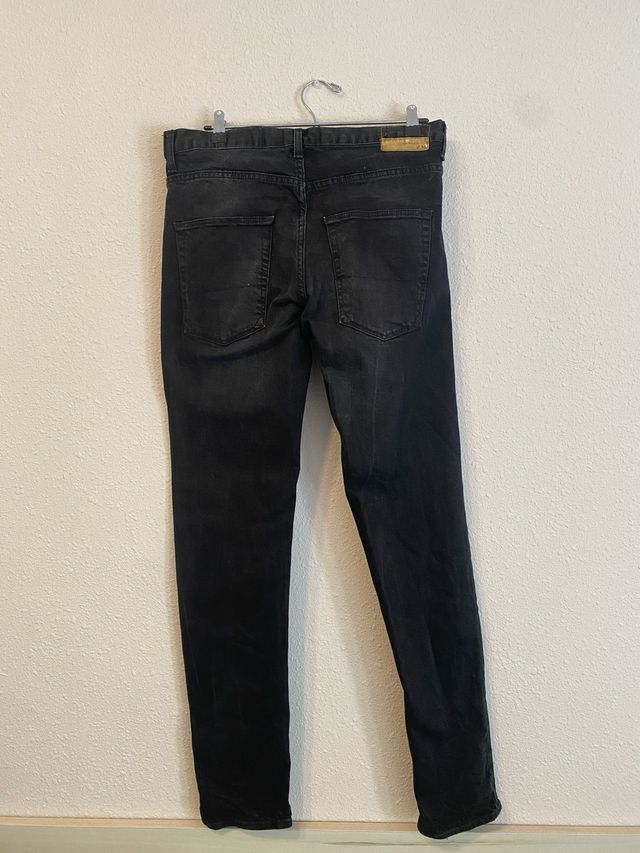 Pantalón vaquero hombre zara