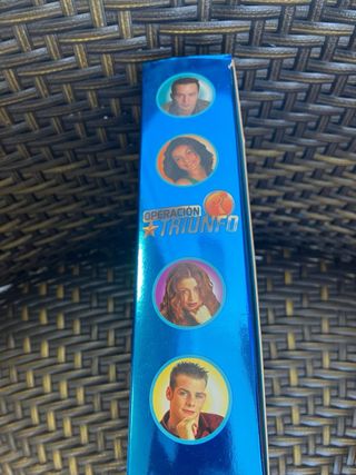 Operación triunfo colonia y gel