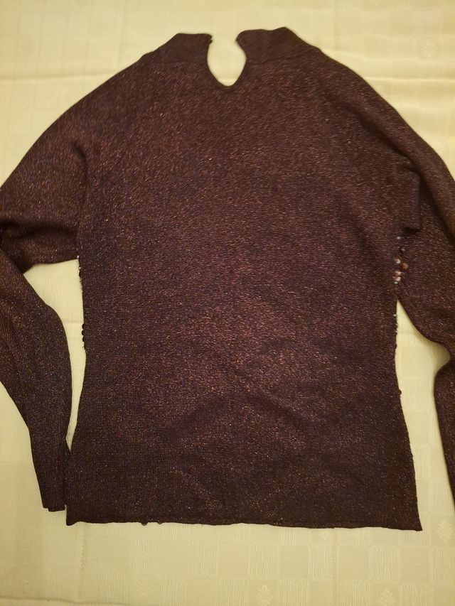 Suéter con pedrería 40/42