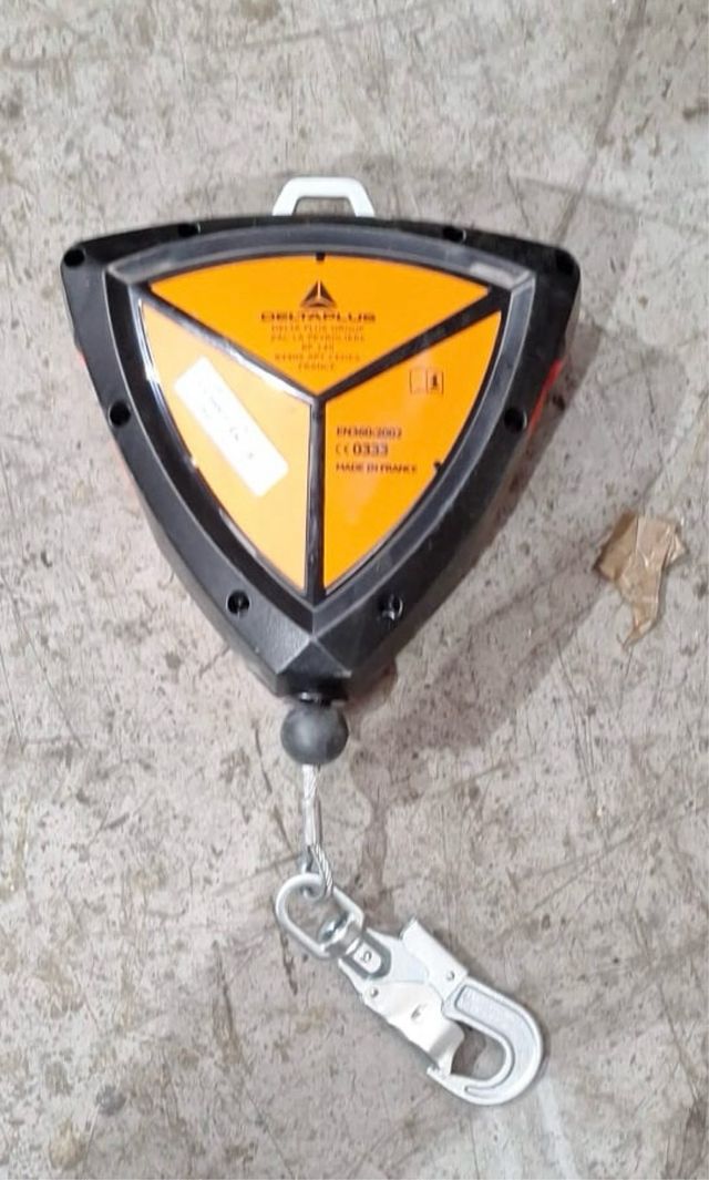 Retráctil delta plus