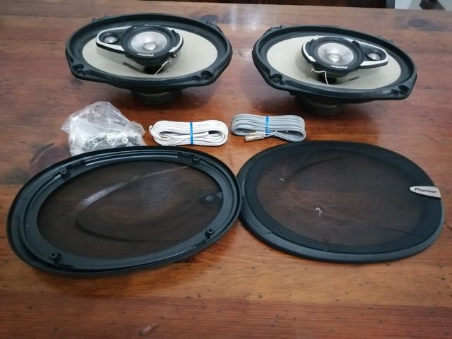 Altavoces coche sin estrenar Pioneer