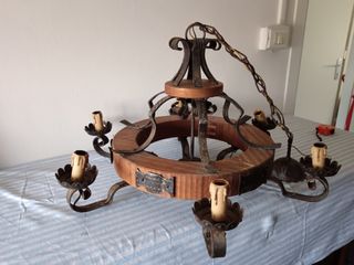 Lampadario stile rustico da restauro