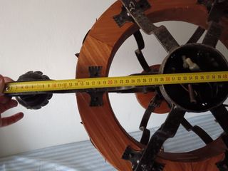 Lampadario stile rustico da restauro