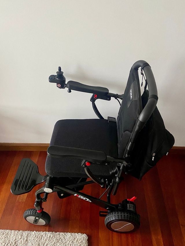 Silla de ruedas eléctrica