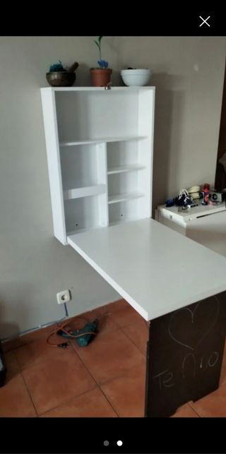 Mesa escritorio abatible con pizarra