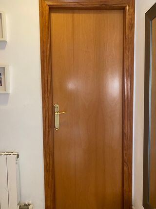 Puerta completa maciza con marcos incluidos!