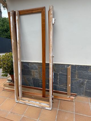 Puerta completa maciza con marcos incluidos!