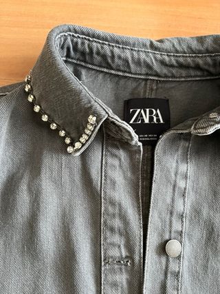 Chaqueta gris zara talla xs