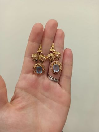 Pendientes Oro Aguamarina Lazo