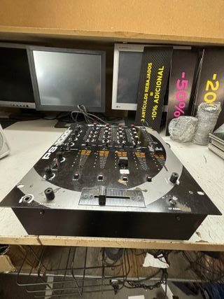 Mezclador DJ GEMINI PS-1000PRO de cuatro canales