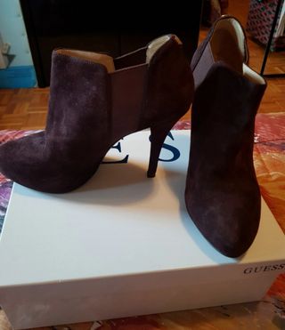 Botines de Guess 