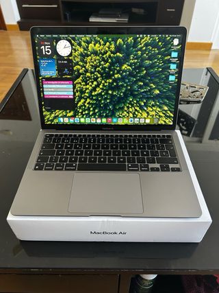 MacBook Air 13” M1  Casi nuevo