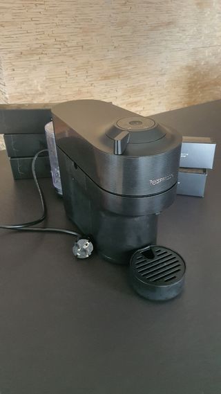 Cafetera Nexpreso Vertuo
