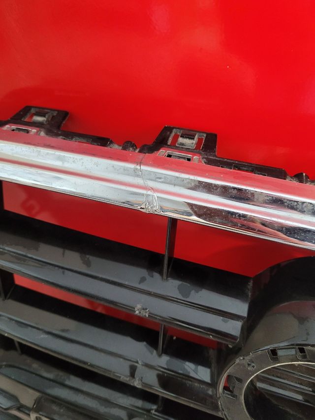 Rejilla delantera Audi A5 sportback 8T