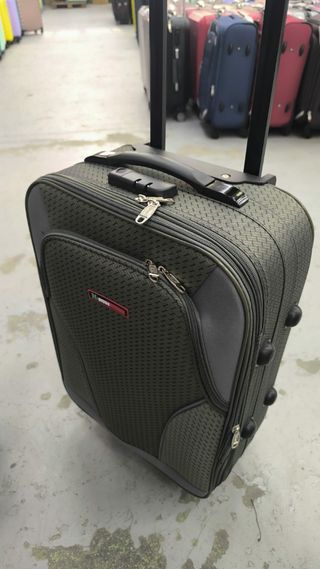 Maleta grande 23 kilos nueva 3 ruedas