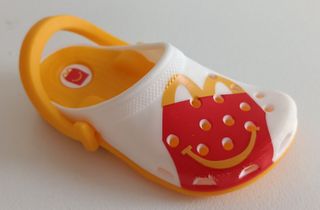 CROCS MCDONALD'S NUEVO SIN CAJA.