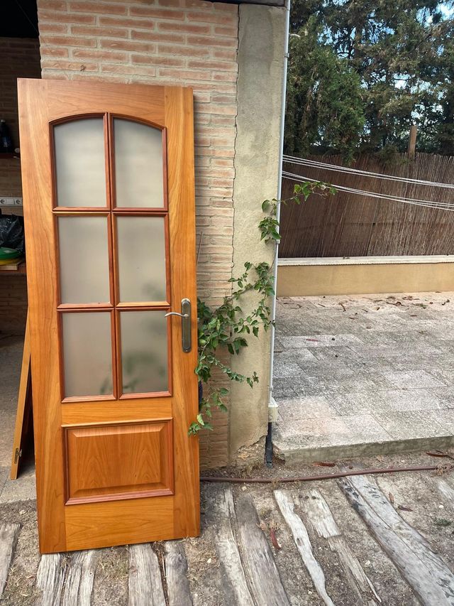 PUERTA DE MADERA DE ROBLE INTERIOR CASA