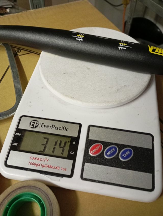 Manubrio MTB 31.8 lungh 810mm flat prota