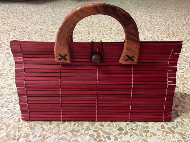 Bolso de mano madera