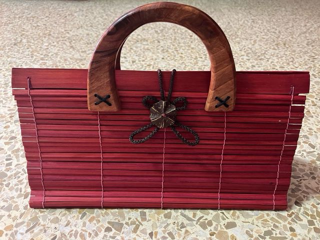 Bolso de mano madera