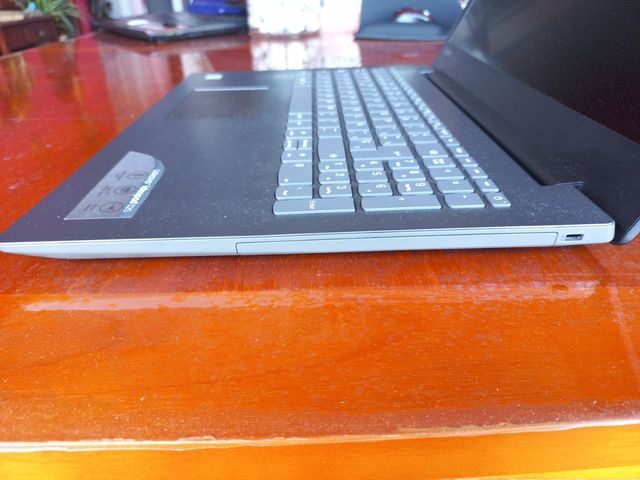 Portatil Lenovo Ideapad 320-15isk