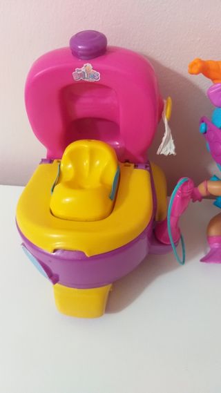 Muñeca Bellie Lily Splash+Water Bellie