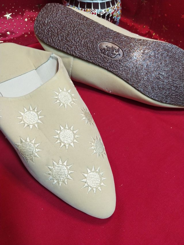 Chinelas marroquís bordadas