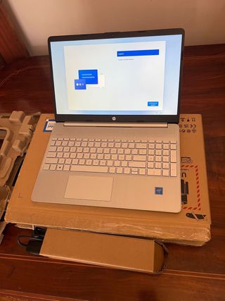 Portatil HP 15s-fq0025ns 256GB FHD nuevo