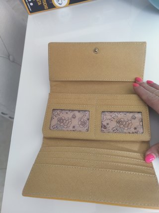 Cartera sin estrenar mujer.