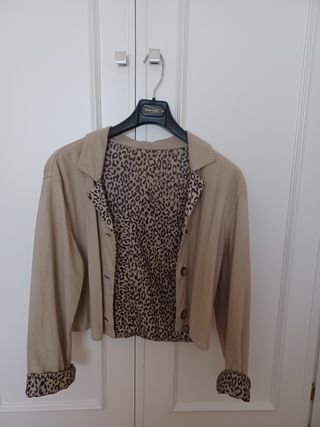 Blazer chaqueta corta ante