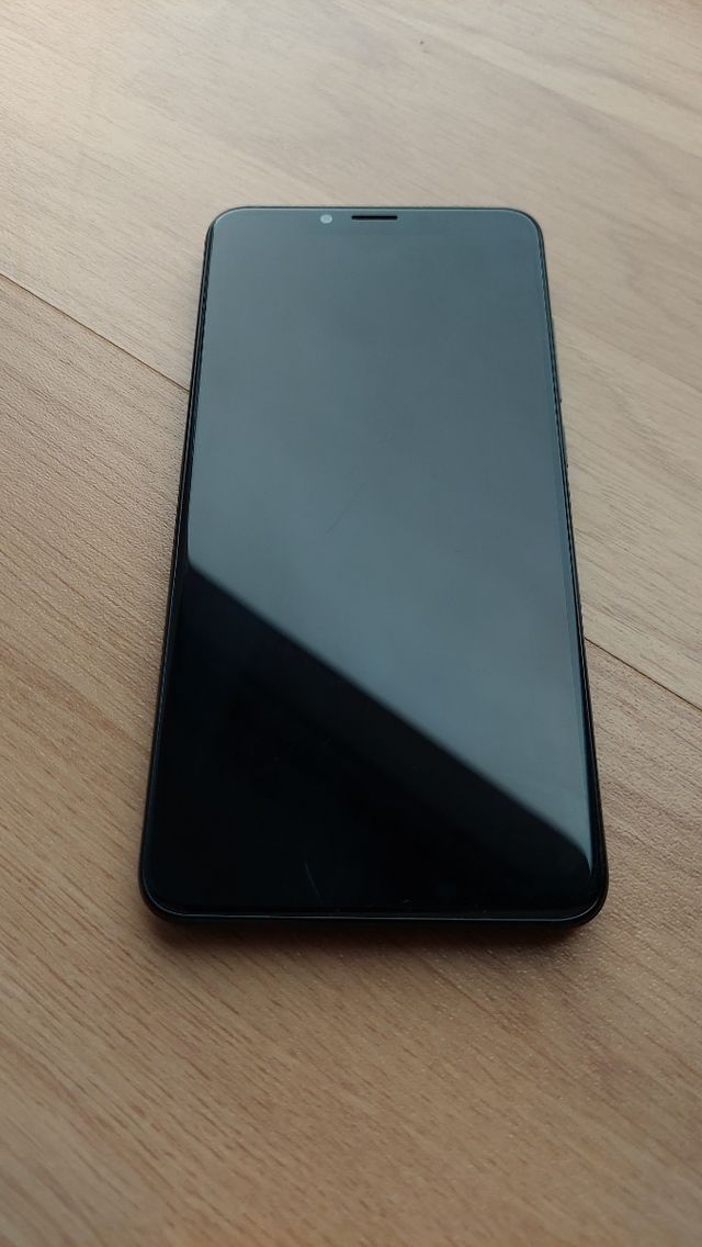 Smartphone Libre TCL 156GB 6.2 + Cargador Original