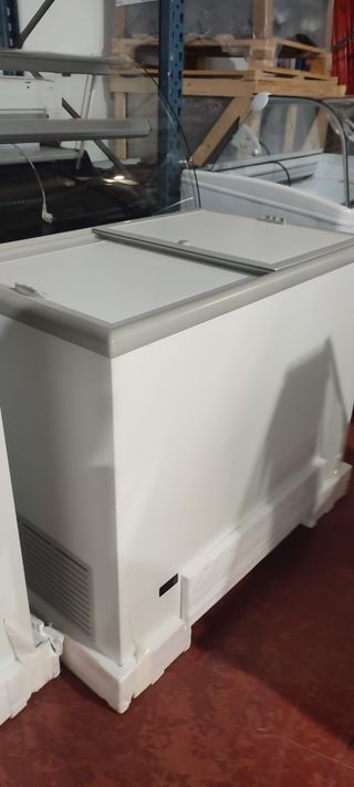 CONGELADOR INDUSTRIAL PUERTAS CIEGAS CORREDERAS