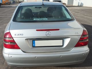 Mercedes-Benz Clase E 2003