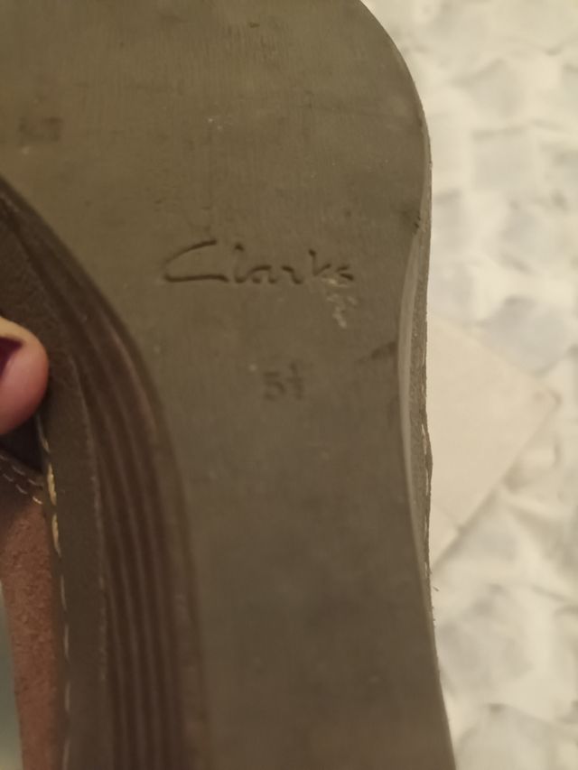 Botines cuña Clarks