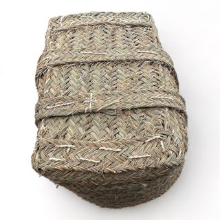 Leñero rectangular de esparto