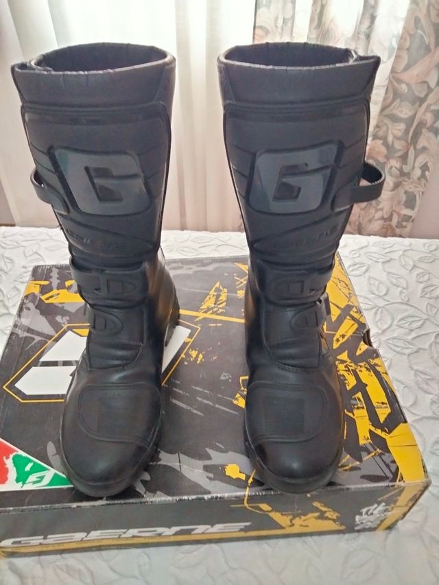BOTAS DE MOTO
