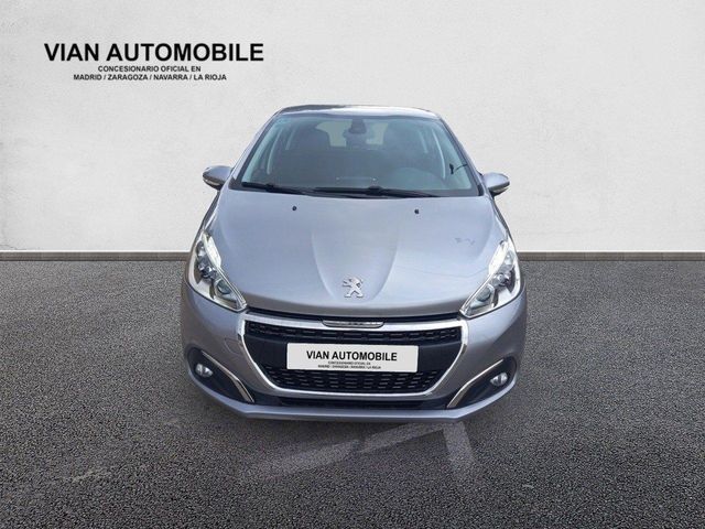 Peugeot 208 1.2L PureTech 82cv Signature