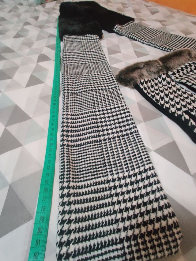 Bufanda y guantes nuevos