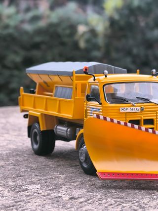 1:43 Pegaso quitanieves, Altaya