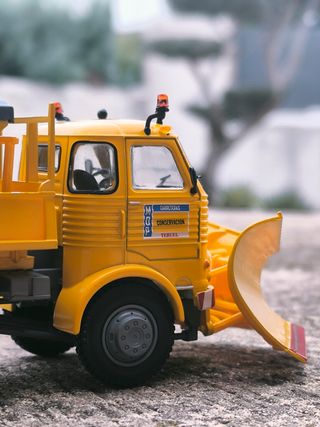 1:43 Pegaso quitanieves, Altaya