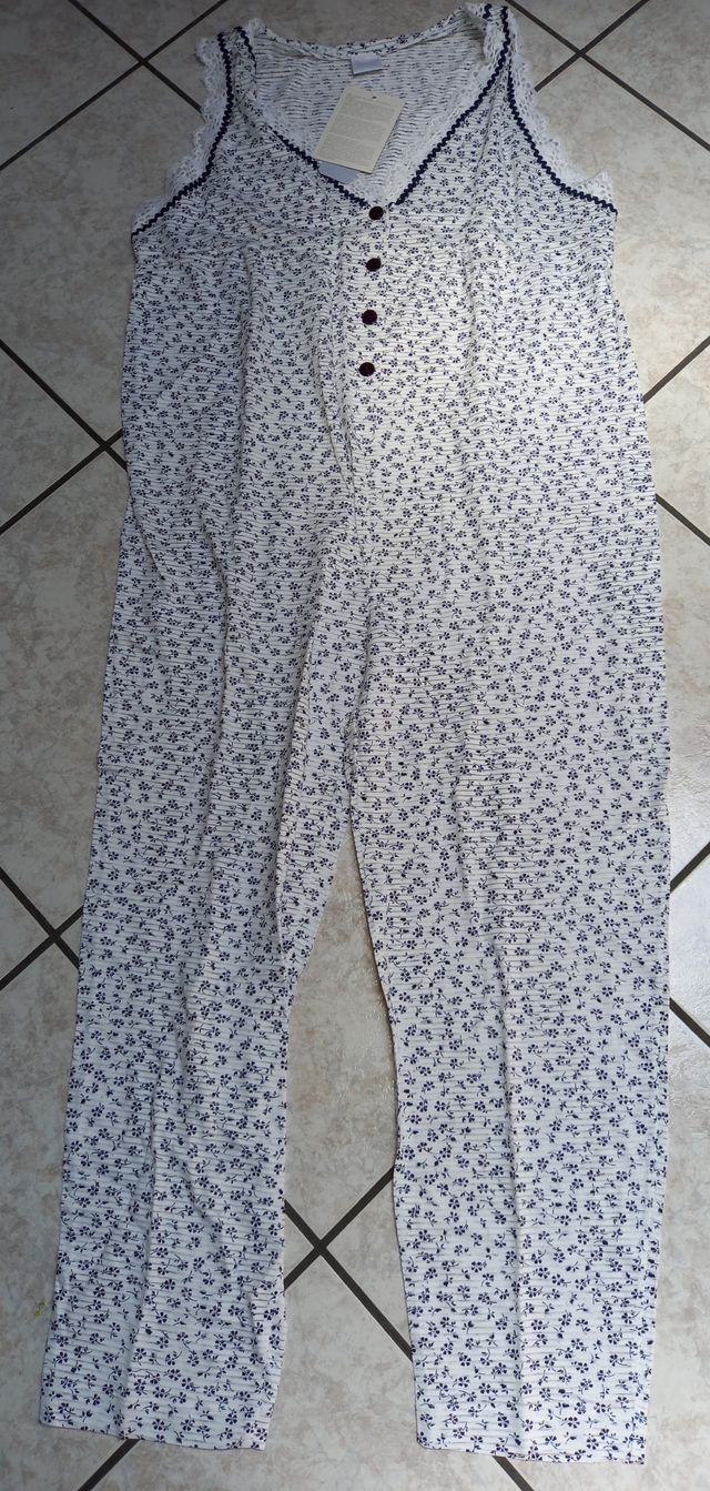 Pigiama donna nuovo L con cartellino