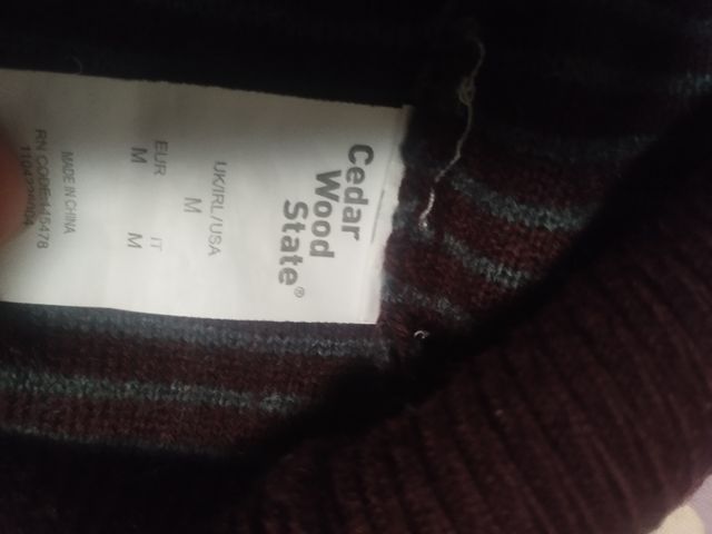 Maglioncino bordò a righe