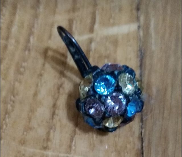 Collares,broche, pendientes..