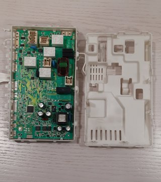 Tarjeta electrónica lavadora AEG