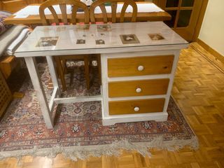 Mesa escritorio madera y blanca