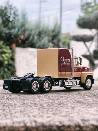 1:43 Ford LTL 9000, Altaya
