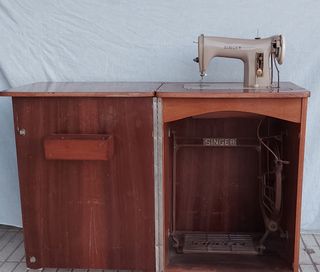 Maquina de coser Singer